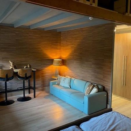 Shed 100 Bed and Breakfast Westerlee  Exteriör bild